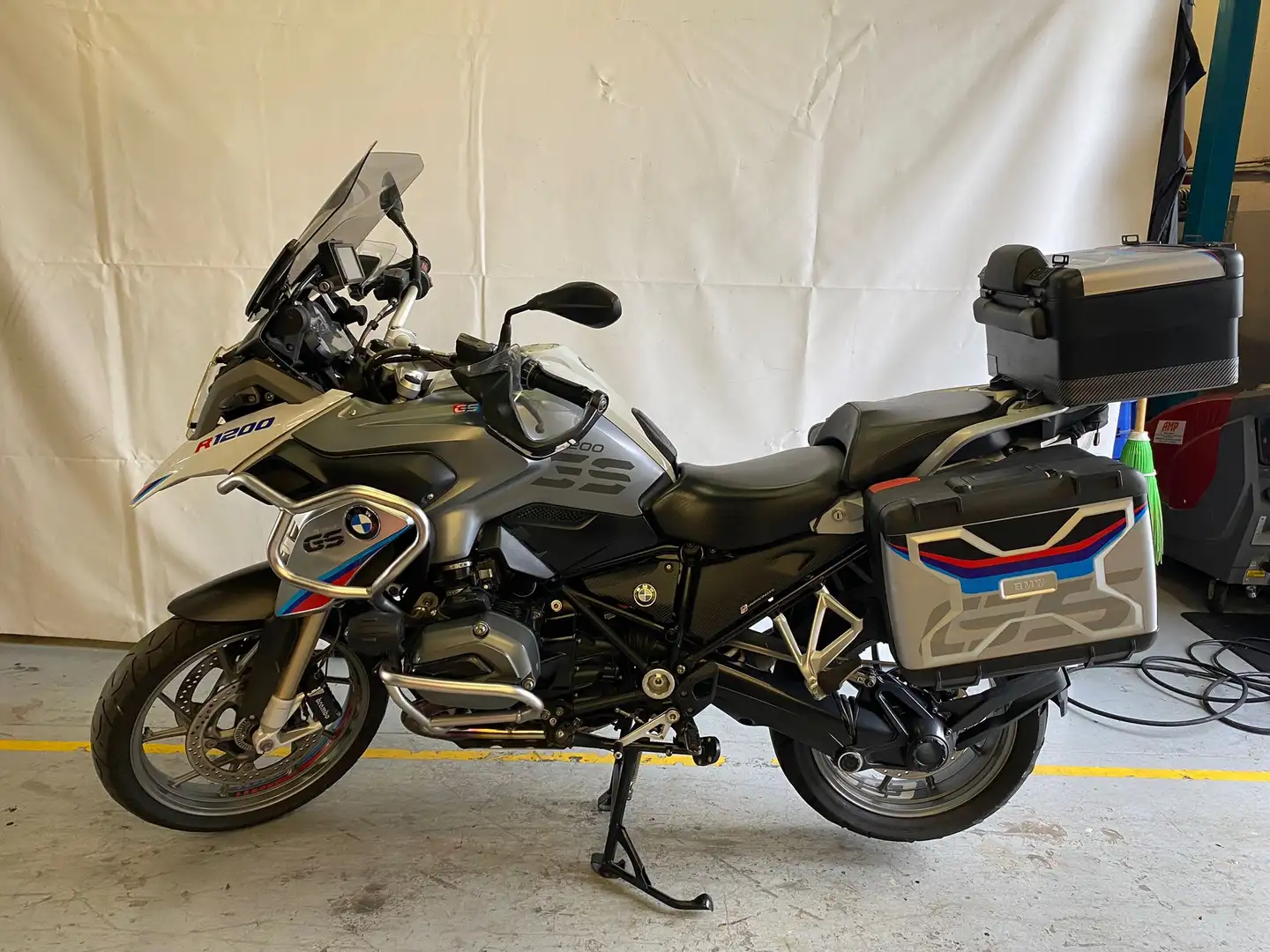 BMW R 1200 GS Argintiu - 1