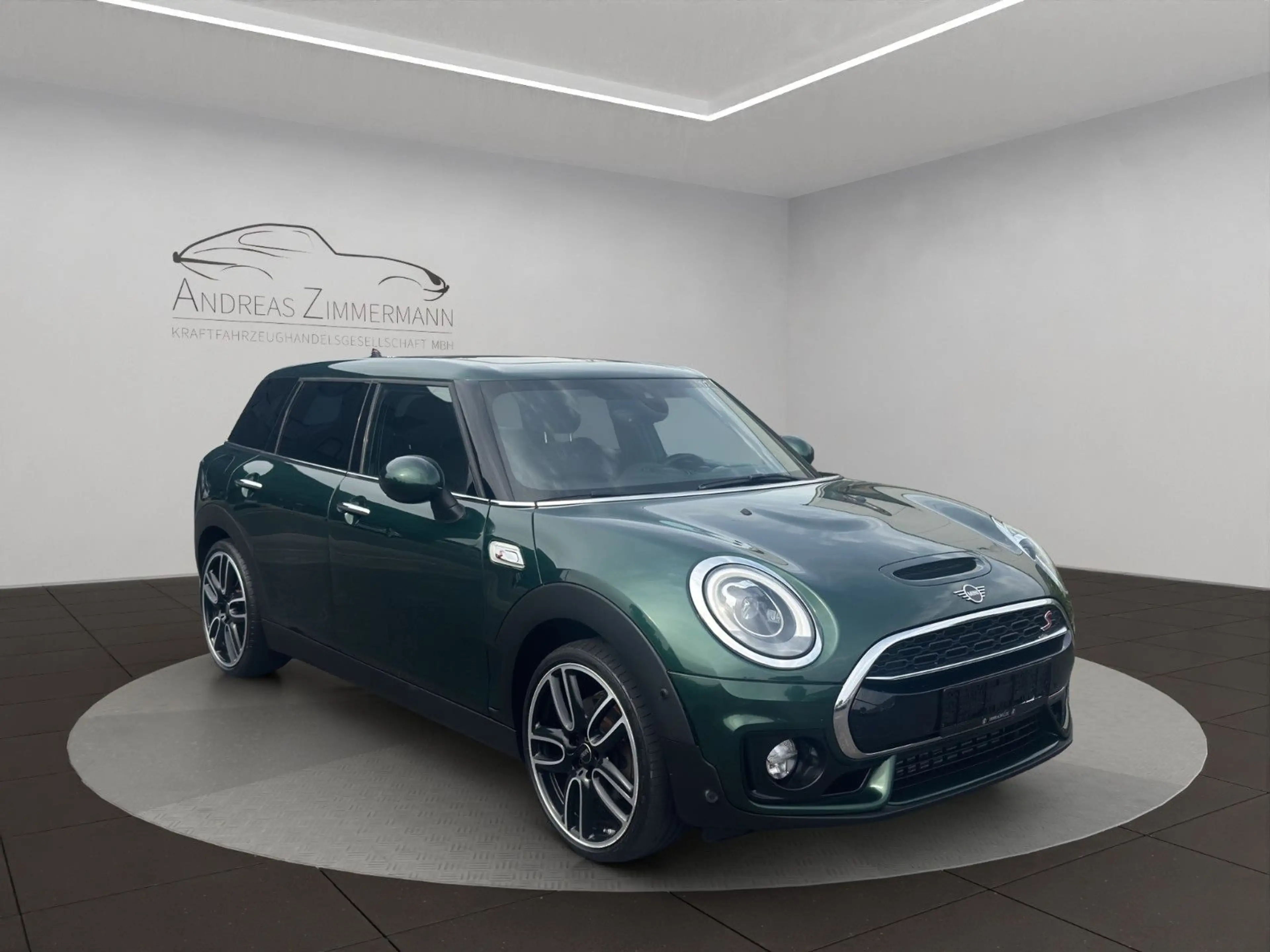 MINI Cooper SD Clubman ALL4 JCW/YOURS/PANO/ACC/HUD — photo 2