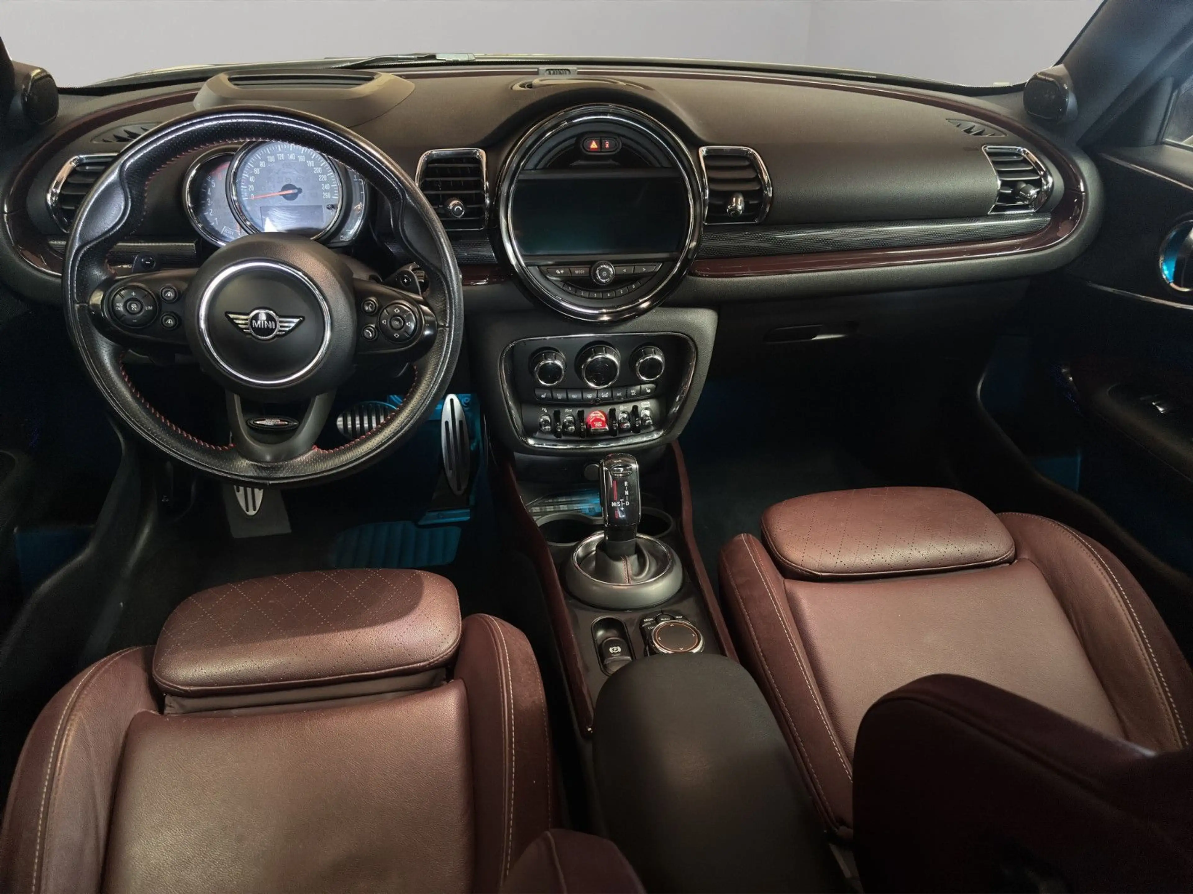 MINI Cooper SD Clubman ALL4 JCW/YOURS/PANO/ACC/HUD — photo 11