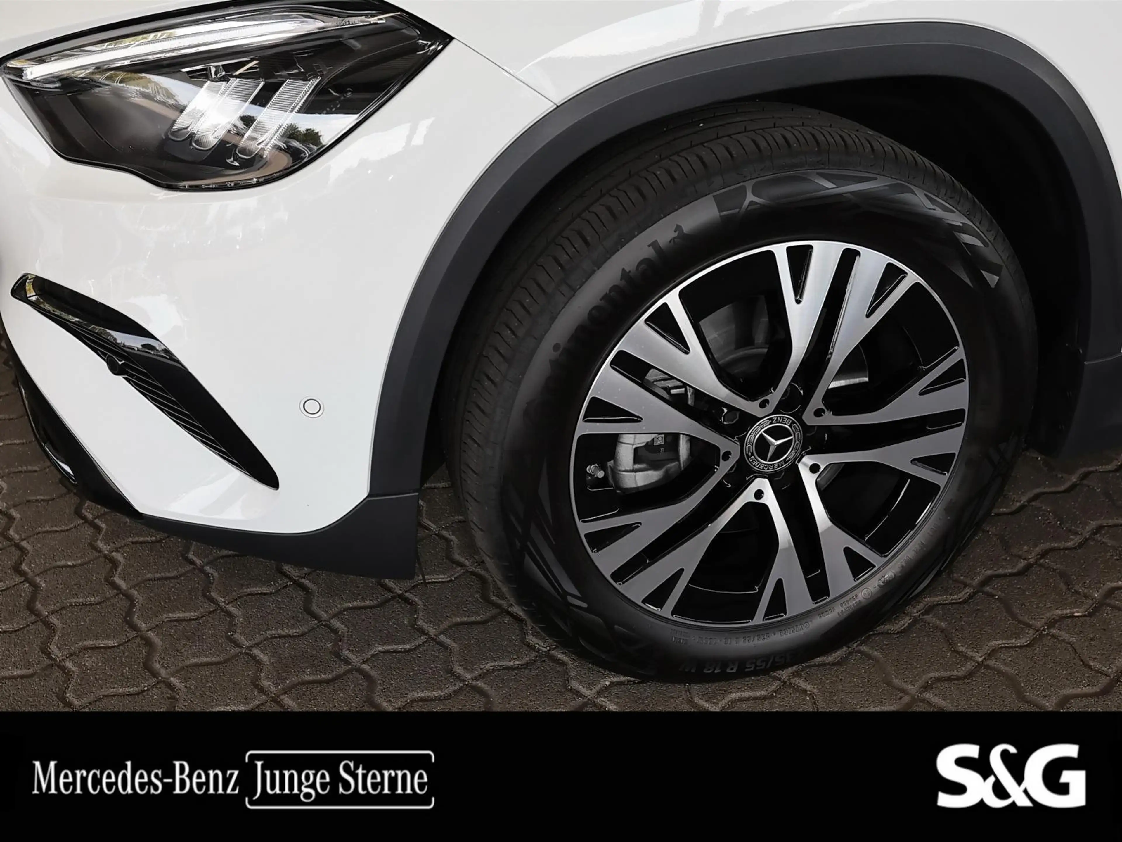 Mercedes-Benz GLA 180 Progressive NIGHT+18"+KAMERA+LED+MBUX — photo 4