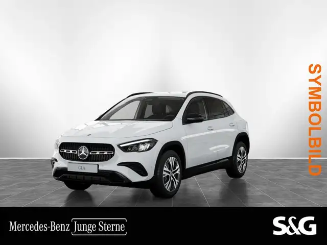 2025 Mercedes-Benz Gla in White for sale