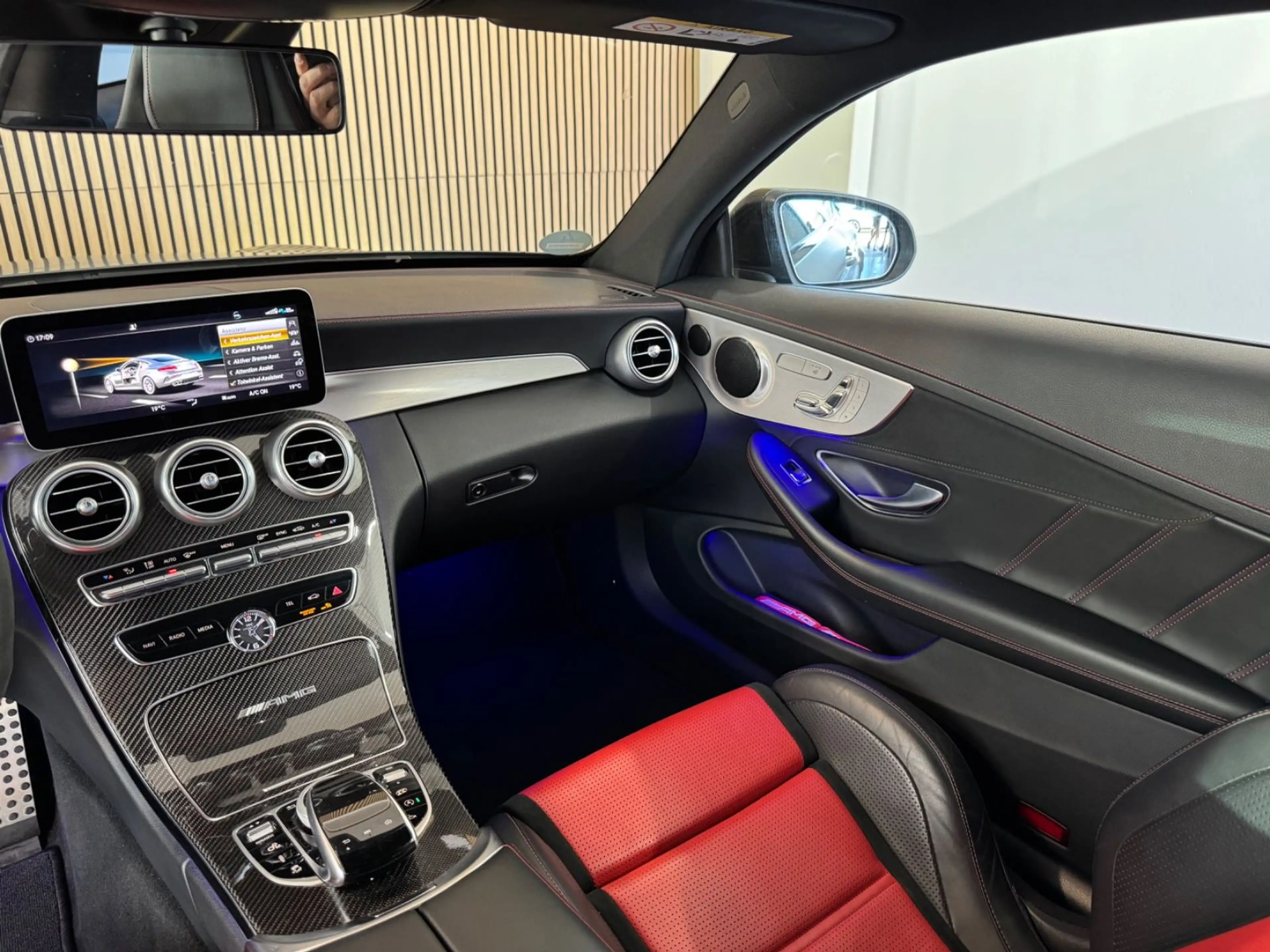 Mercedes-Benz C 63 AMG Coupé *PANO/CAM/BURMES./PERF.-SITZ/VOLL — photo 14