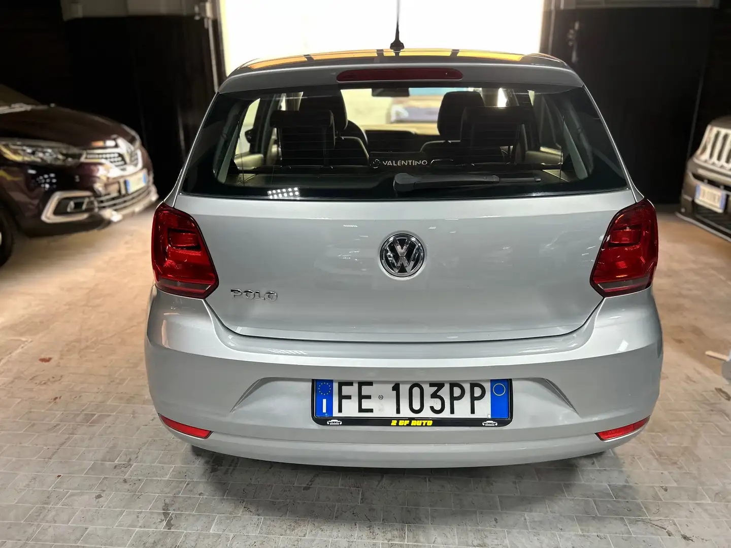 Volkswagen Polo Polo V 2014 5p 1.0 mpi Trendline 60cv Argent - 2