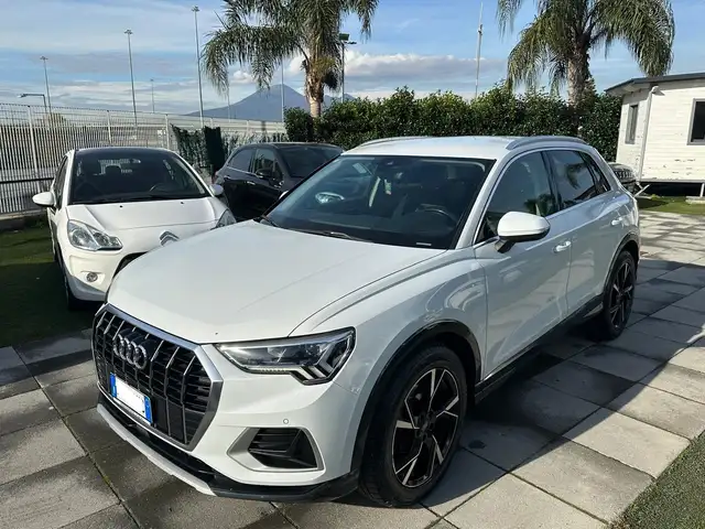 Audi Q3 Q3 2.0 TDI 150CV 2019  s-tronic SPORT