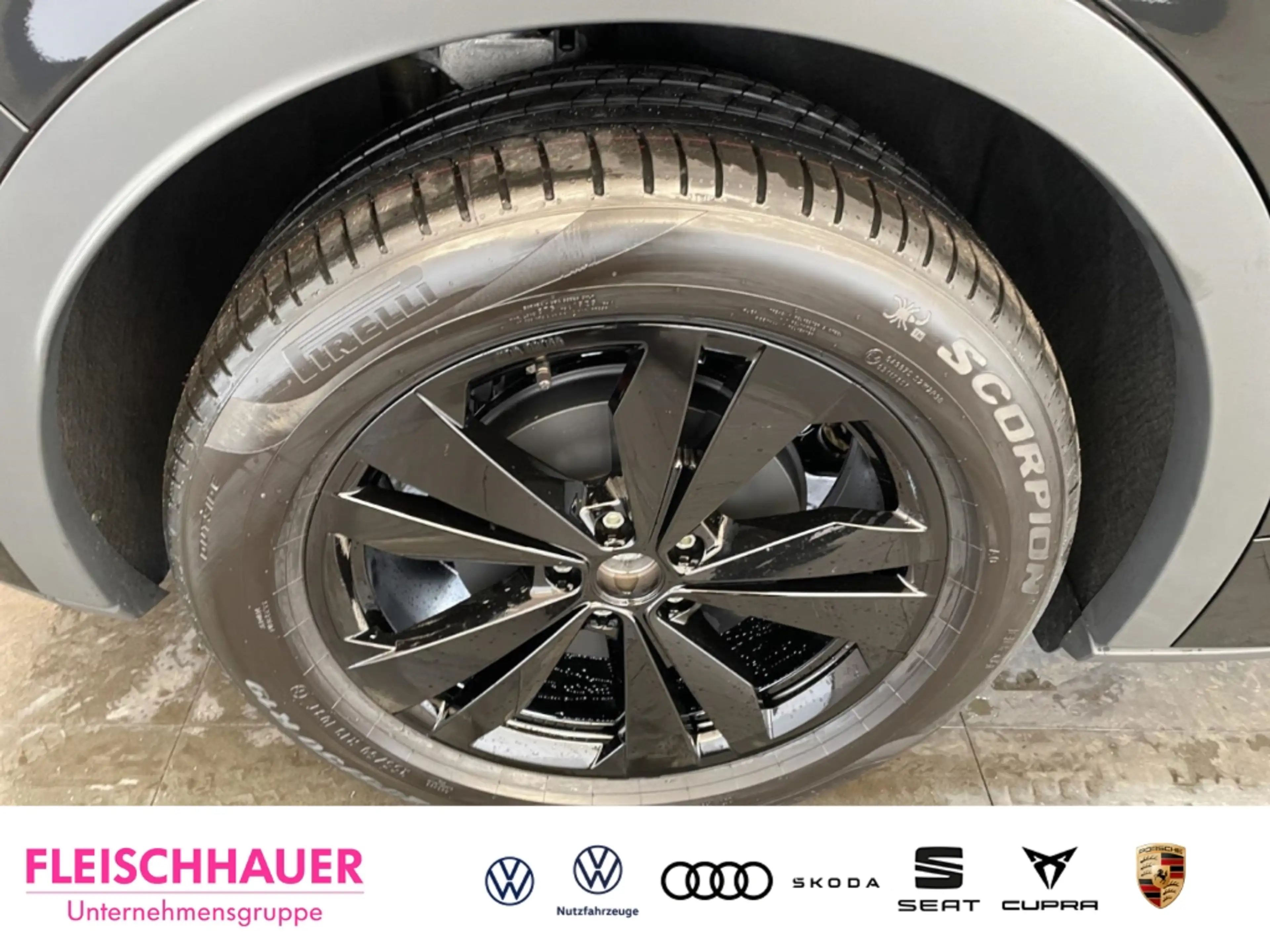 Volkswagen ID.5 Pro BlackStyle 77 kWh AHK Wärmepumpe — photo 7
