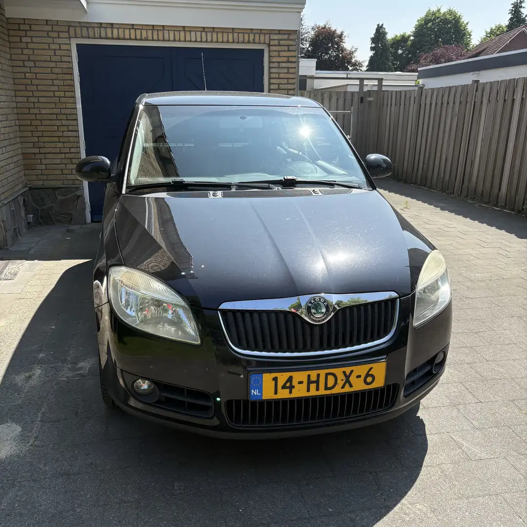 Skoda Fabia 1.4-16V Ambiente 2e eigenaar. Noir - 1