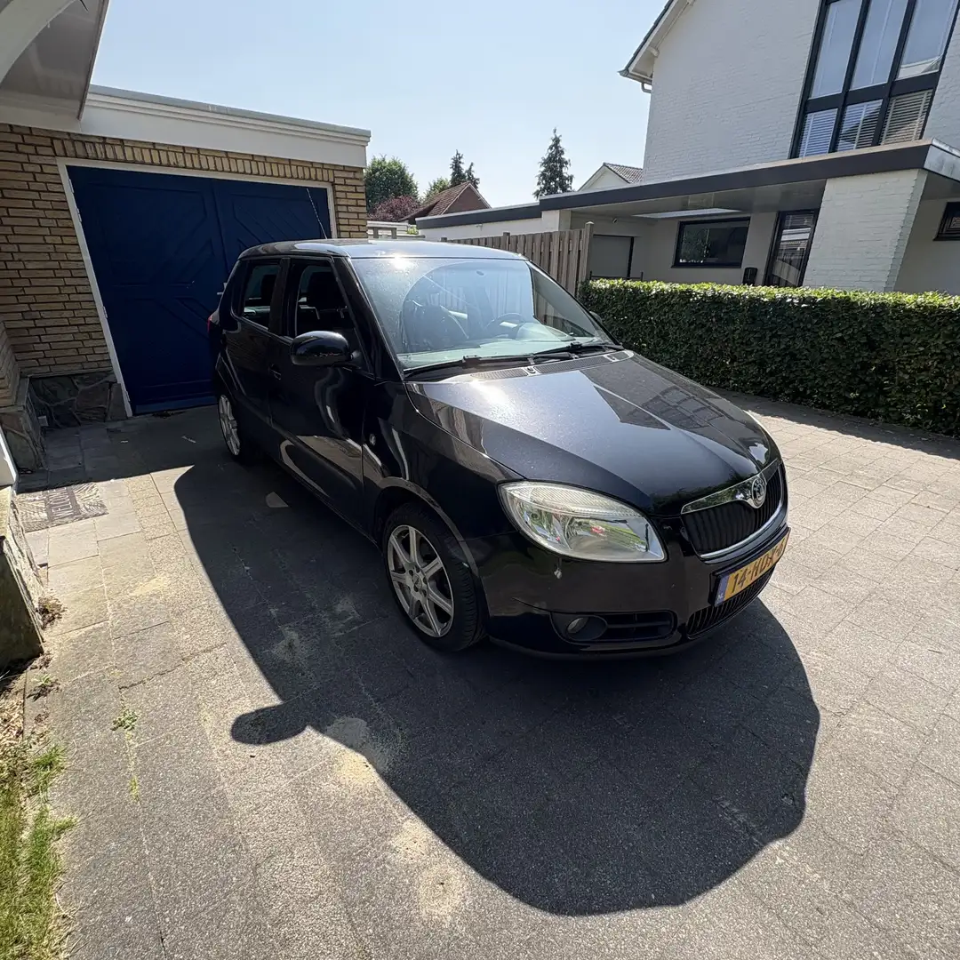 Skoda Fabia 1.4-16V Ambiente 2e eigenaar. Noir - 2