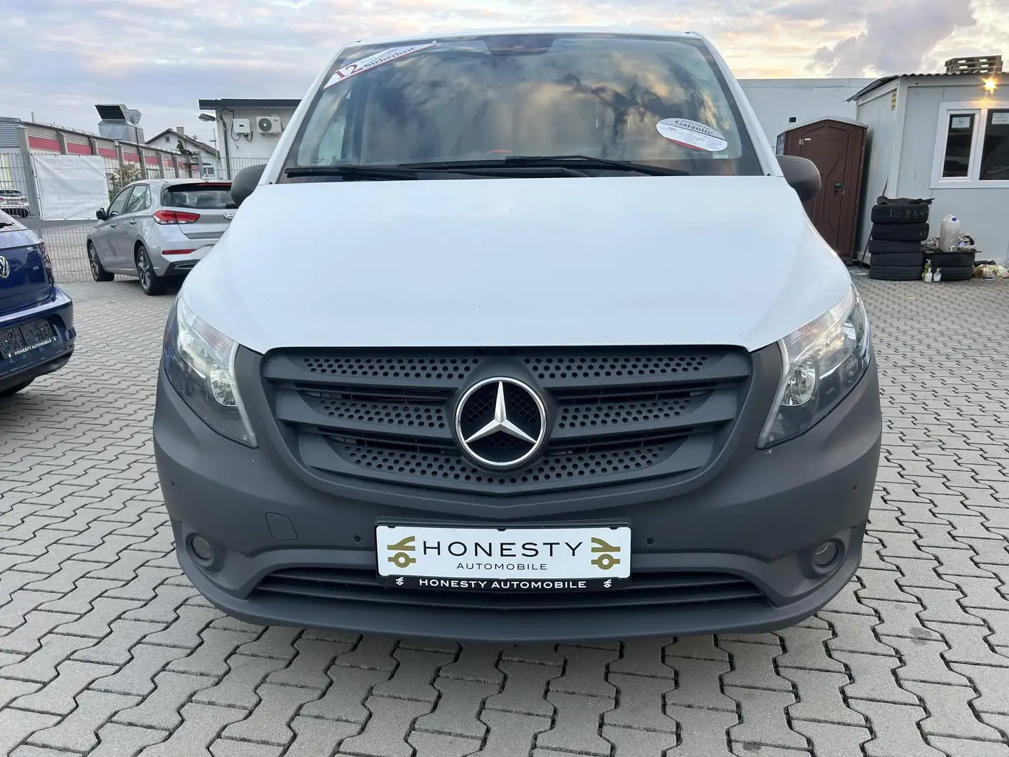 Mercedes-Benz Vito Kasten 114 CDI/Blue TEC RWD lang*NAVIGATIO... Weiß - 2