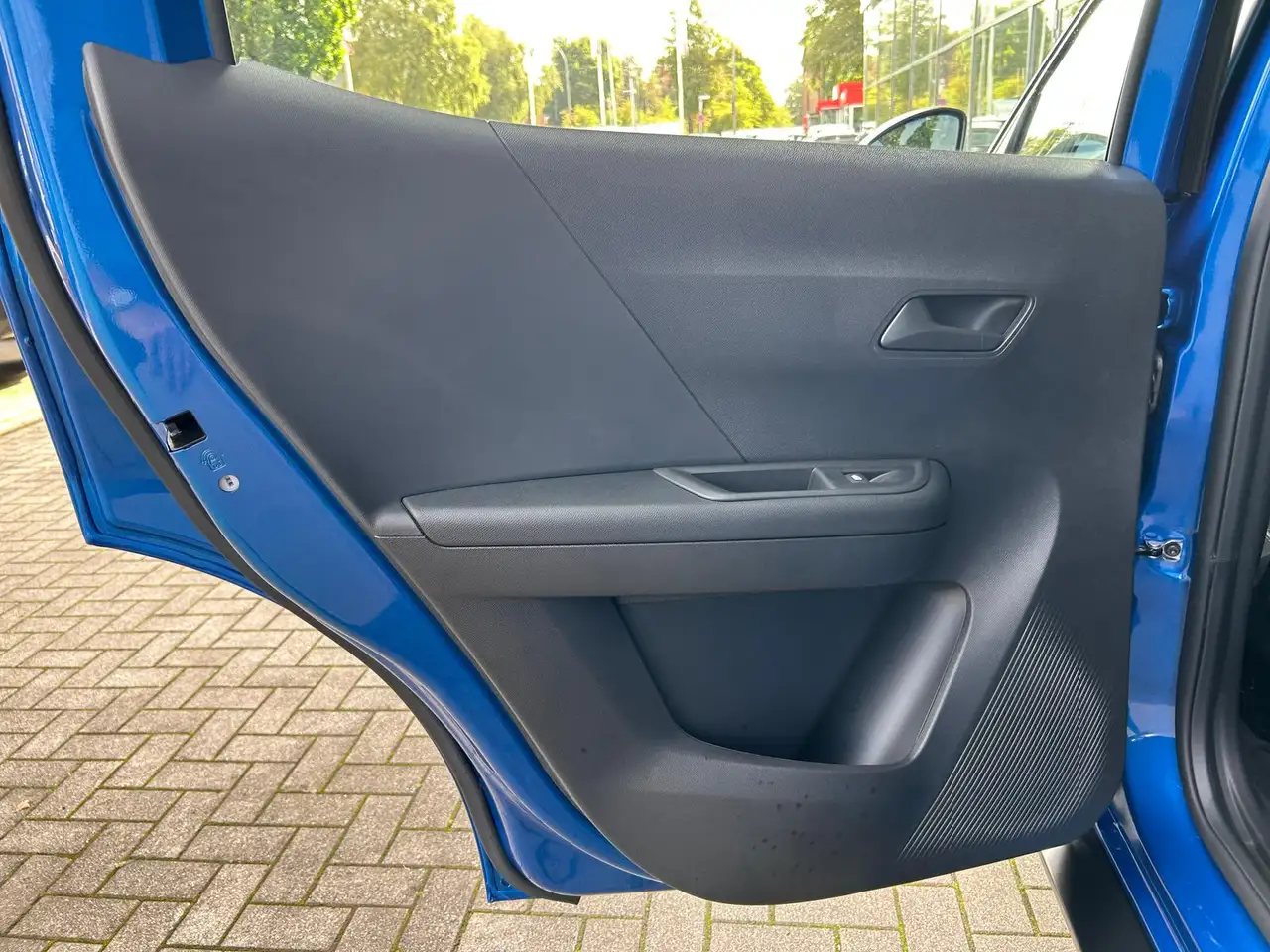 Opel Frontera Edition 44KW Electric Navi Winter Info, миниатюра 18