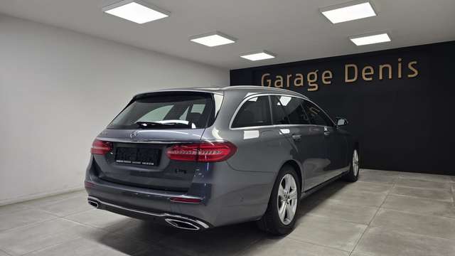 Mercedes-Benz E 200 — photo 7