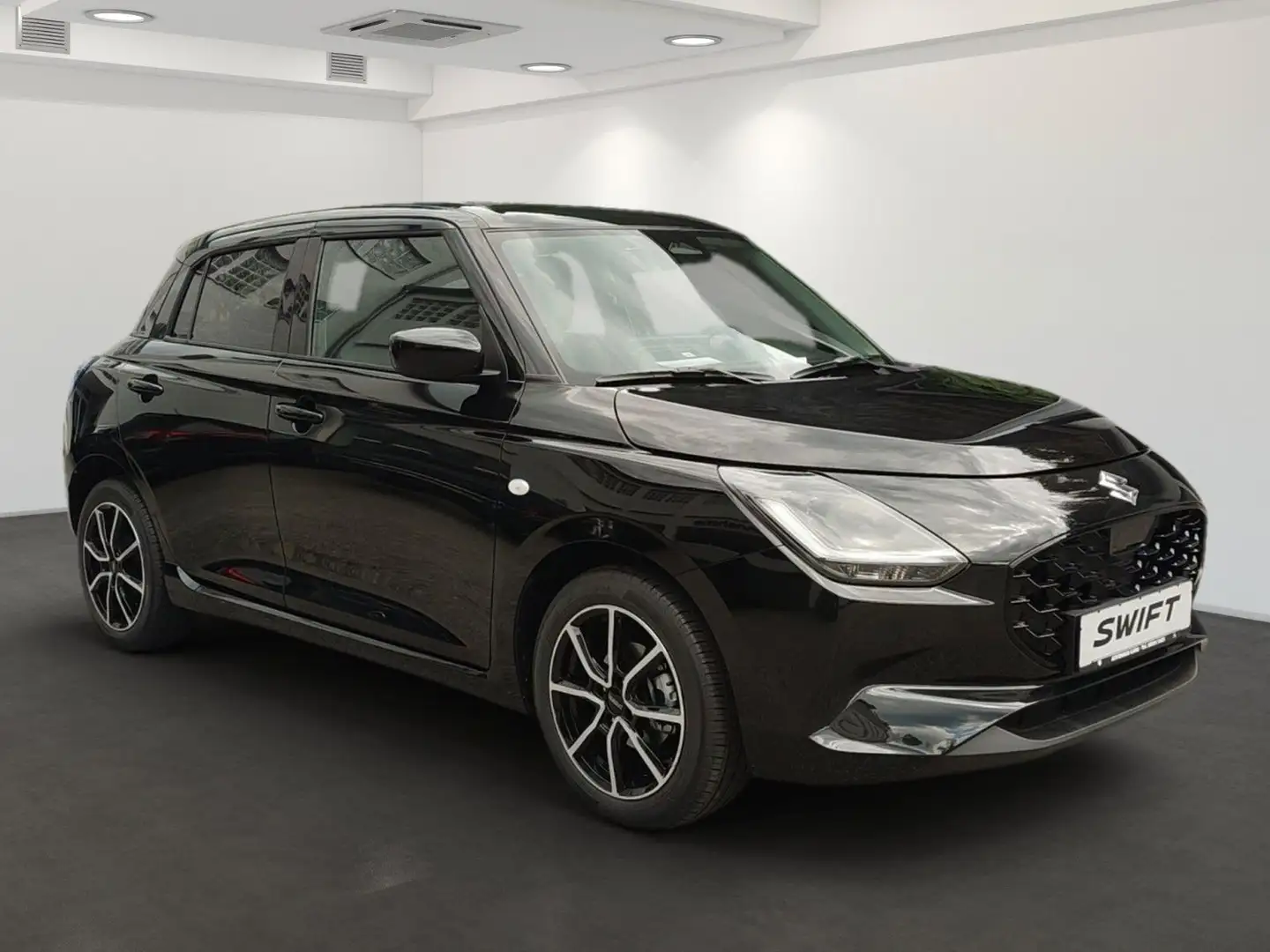Suzuki Swift 1.2 HYBRID MT Comfort Schwarz - 2