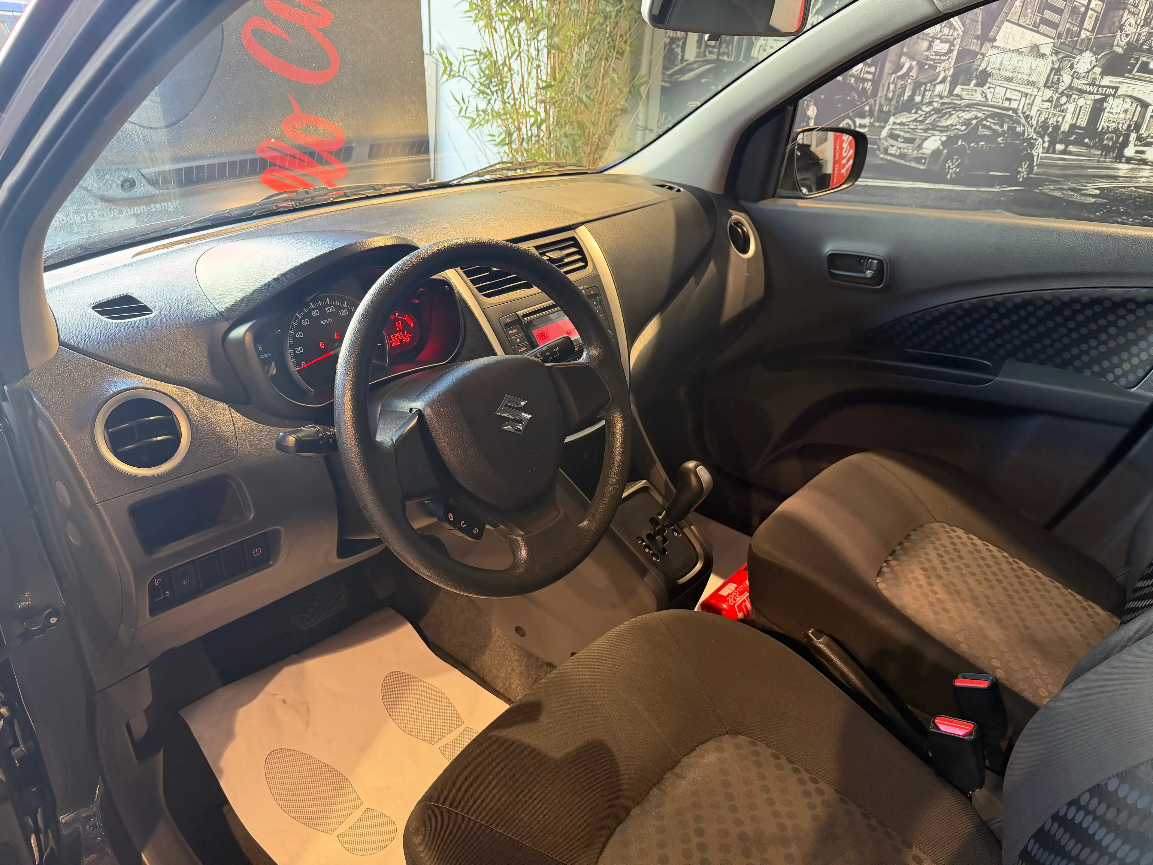 Suzuki Celerio 1.0i GL Airco * BOITE AUTO * 5 PORTES * GARANTIE — photo 7