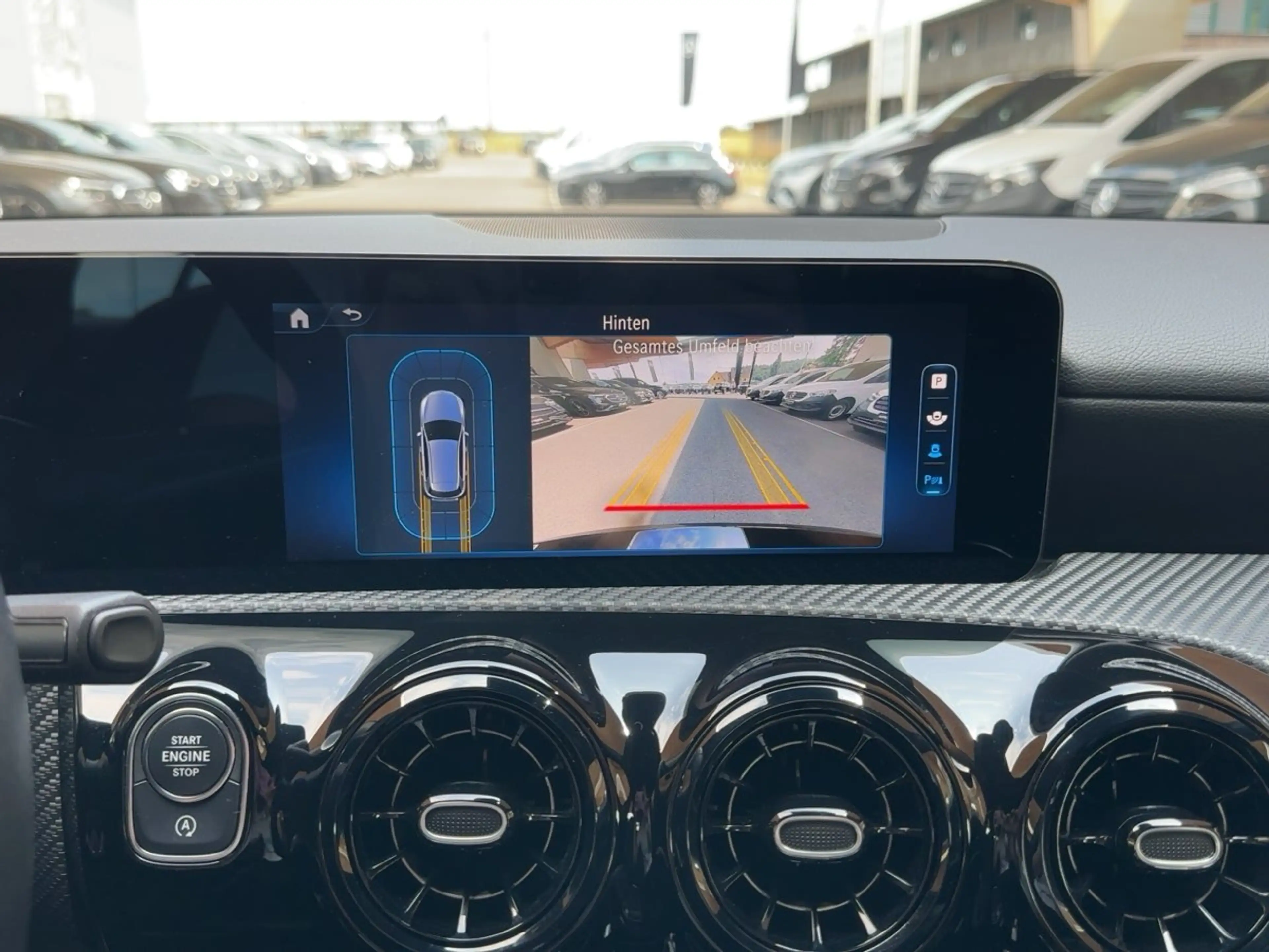 Mercedes-Benz A 180 d PTS Shz LED RüKam Spurhalteassistent — photo 15