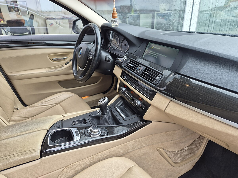 BMW 520 d — photo 13