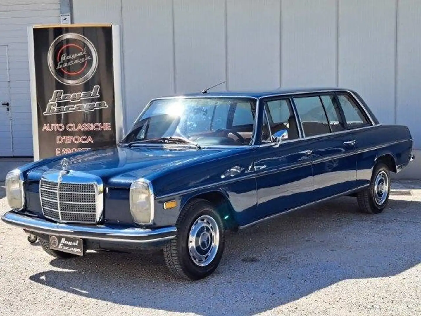 Mercedes-Benz 220 W115 D\8 220D LANG LIMOUSINE -ASI TARGA ORO- Blauw - 1