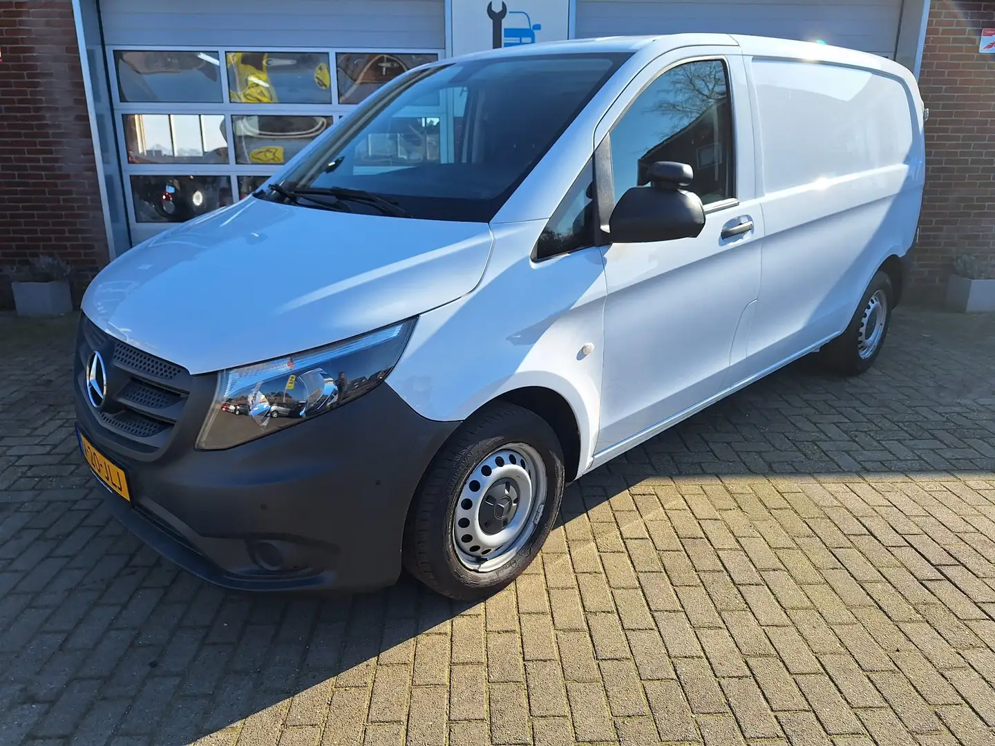 Mercedes-Benz Vito 111 CDI Wit - 1
