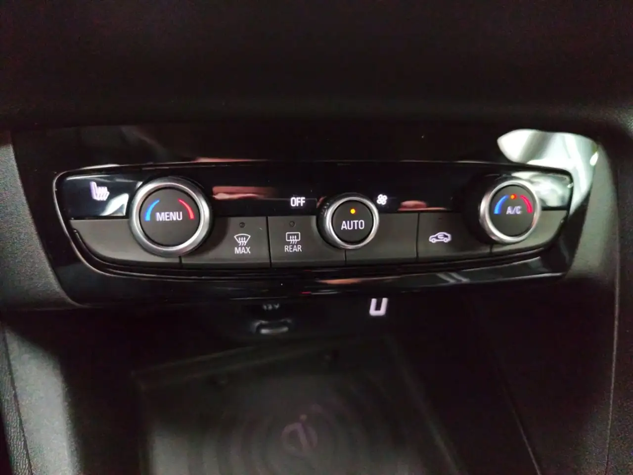 Opel Corsa F GS 1.2 Turbo 100PS Keyless LED Allwetter 19
