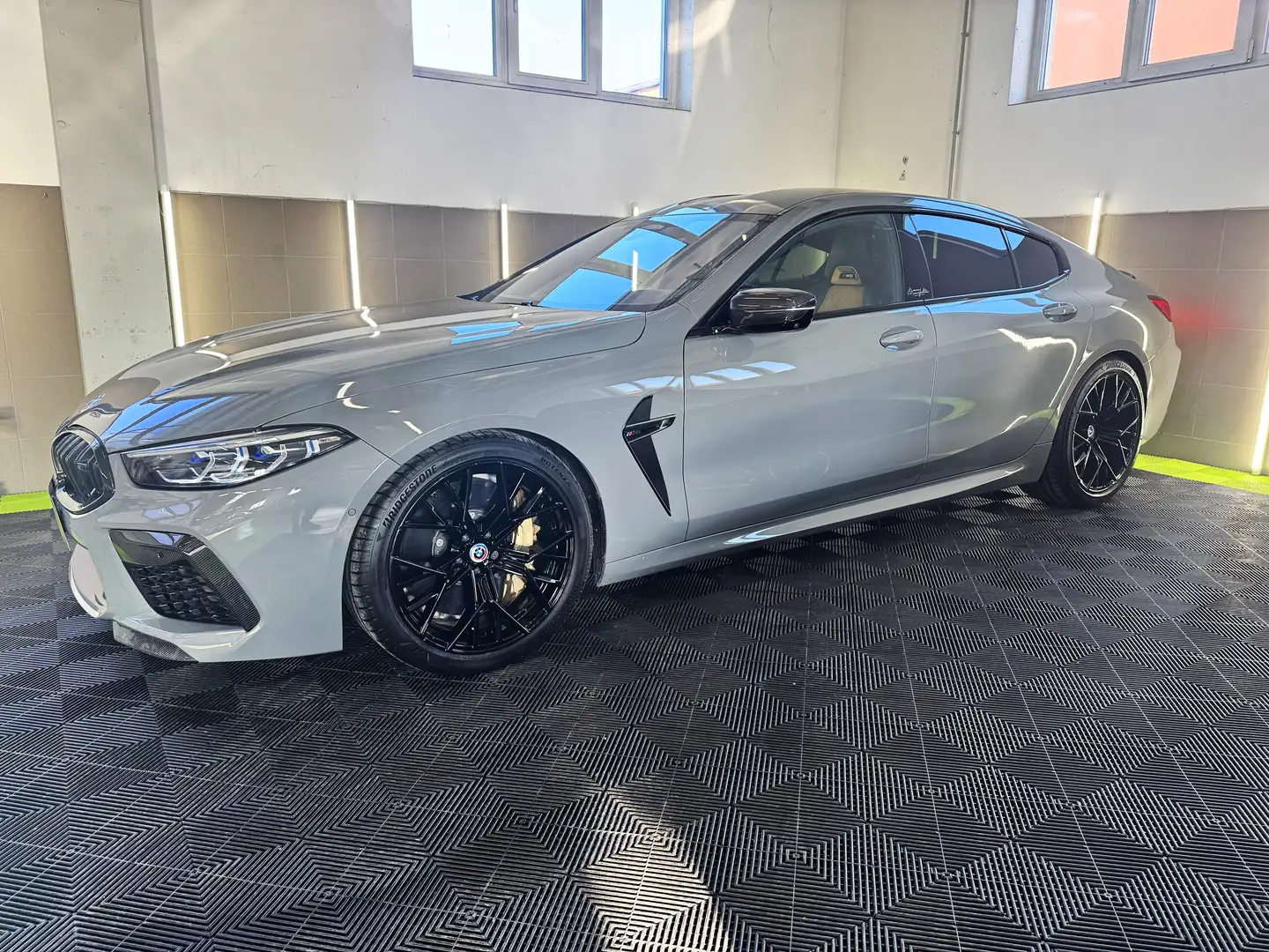 BMW M8 M8 Competition *1of1* Manufaktur/Keramik/B&W/VOLL Grau - 2