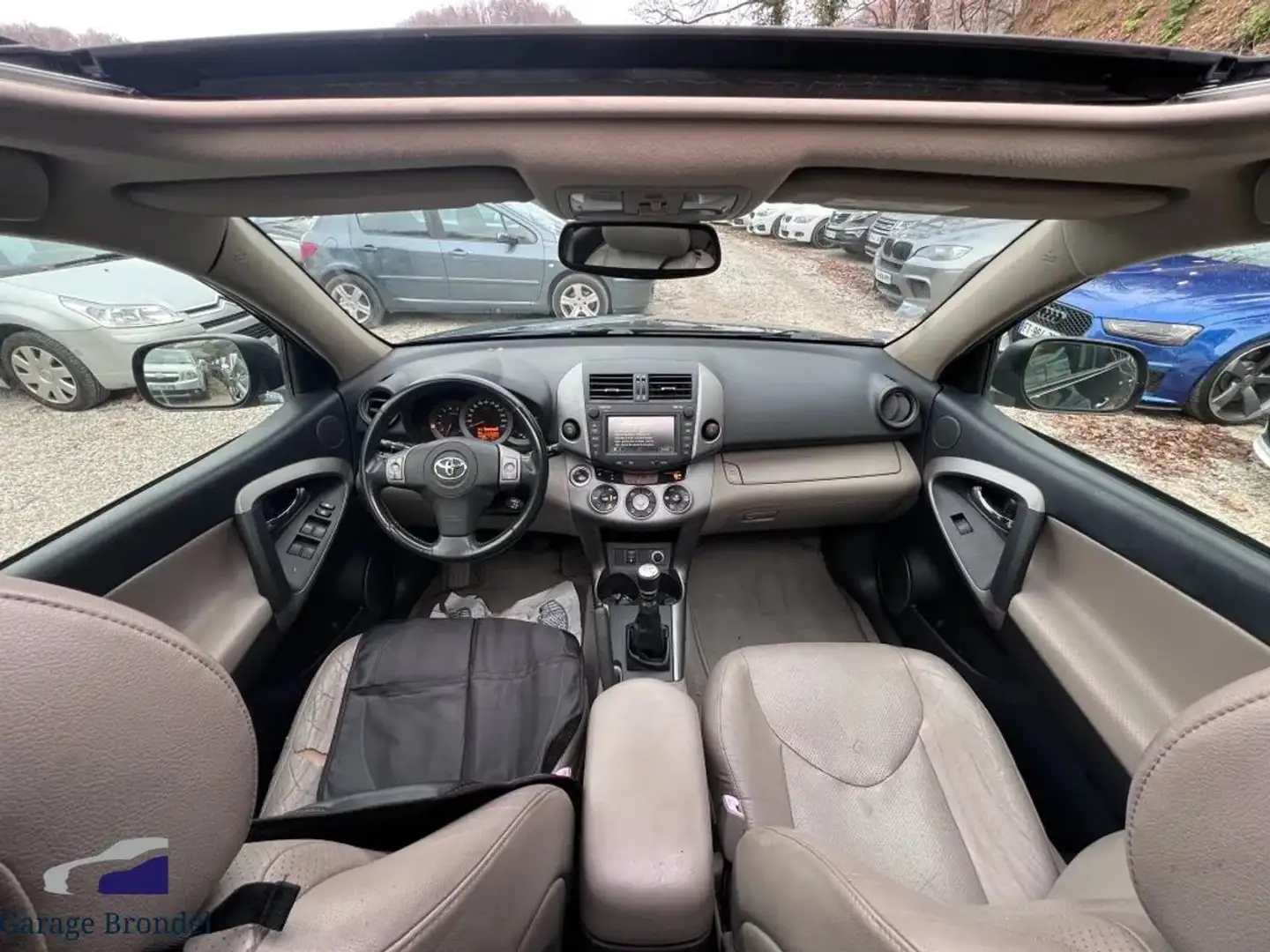 Toyota RAV 4 2.2D 177cv 4x4 2éme main - 2