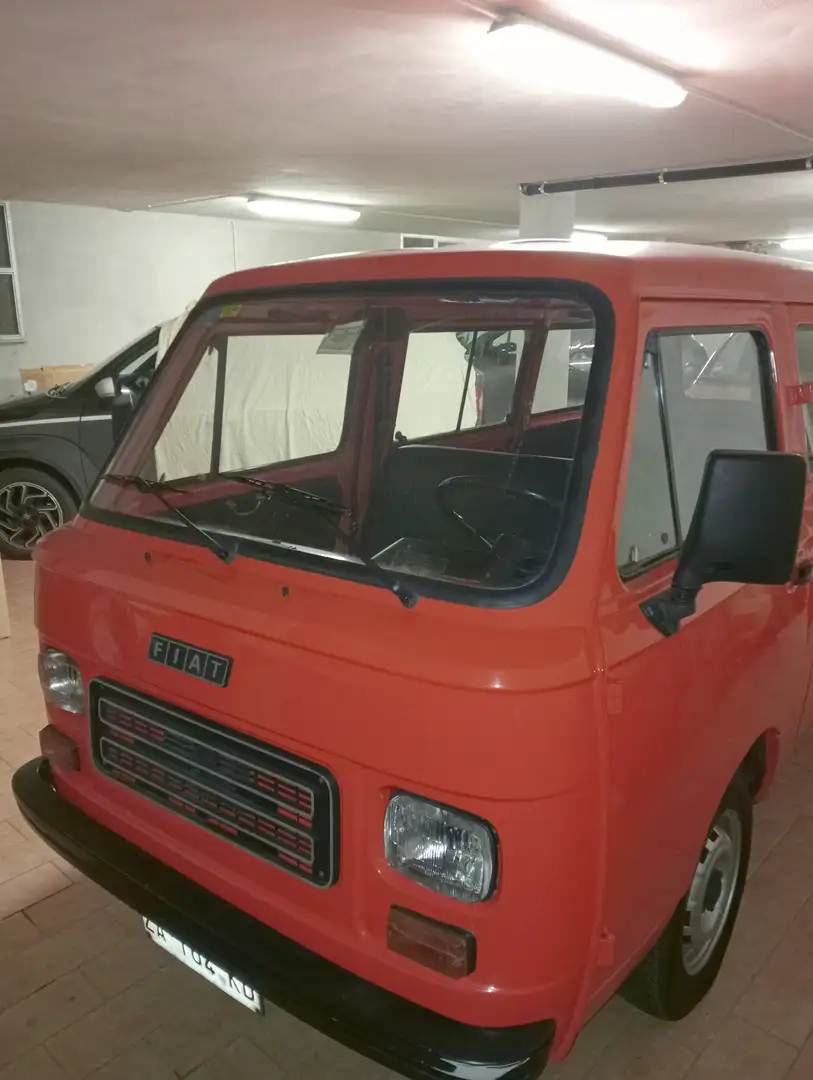 Fiat 900 e panorama Roşu - 2