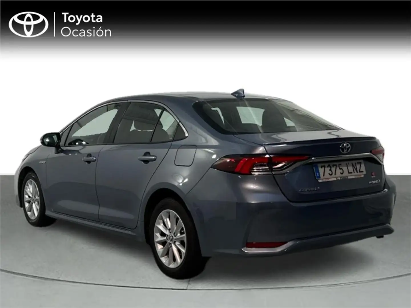 Toyota Corolla Sedán 125H Active Tech Gris - 2