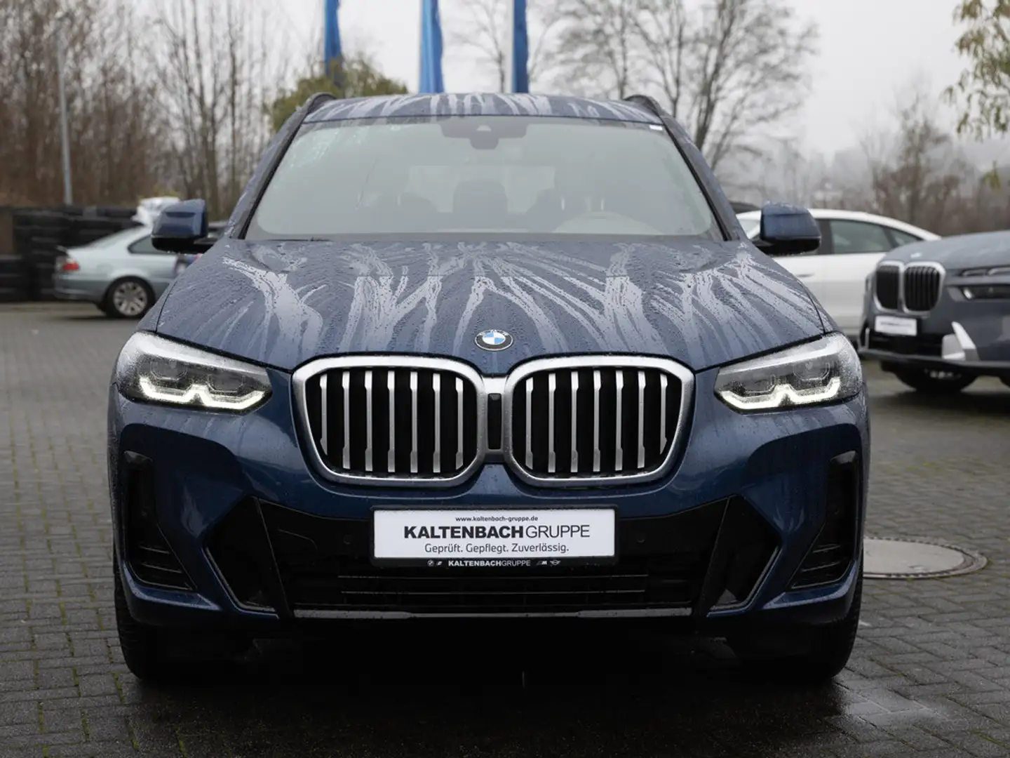 BMW X3 xDrive 20i M-Sport LED W-LAN NAVI SHZ PDC Blau - 2