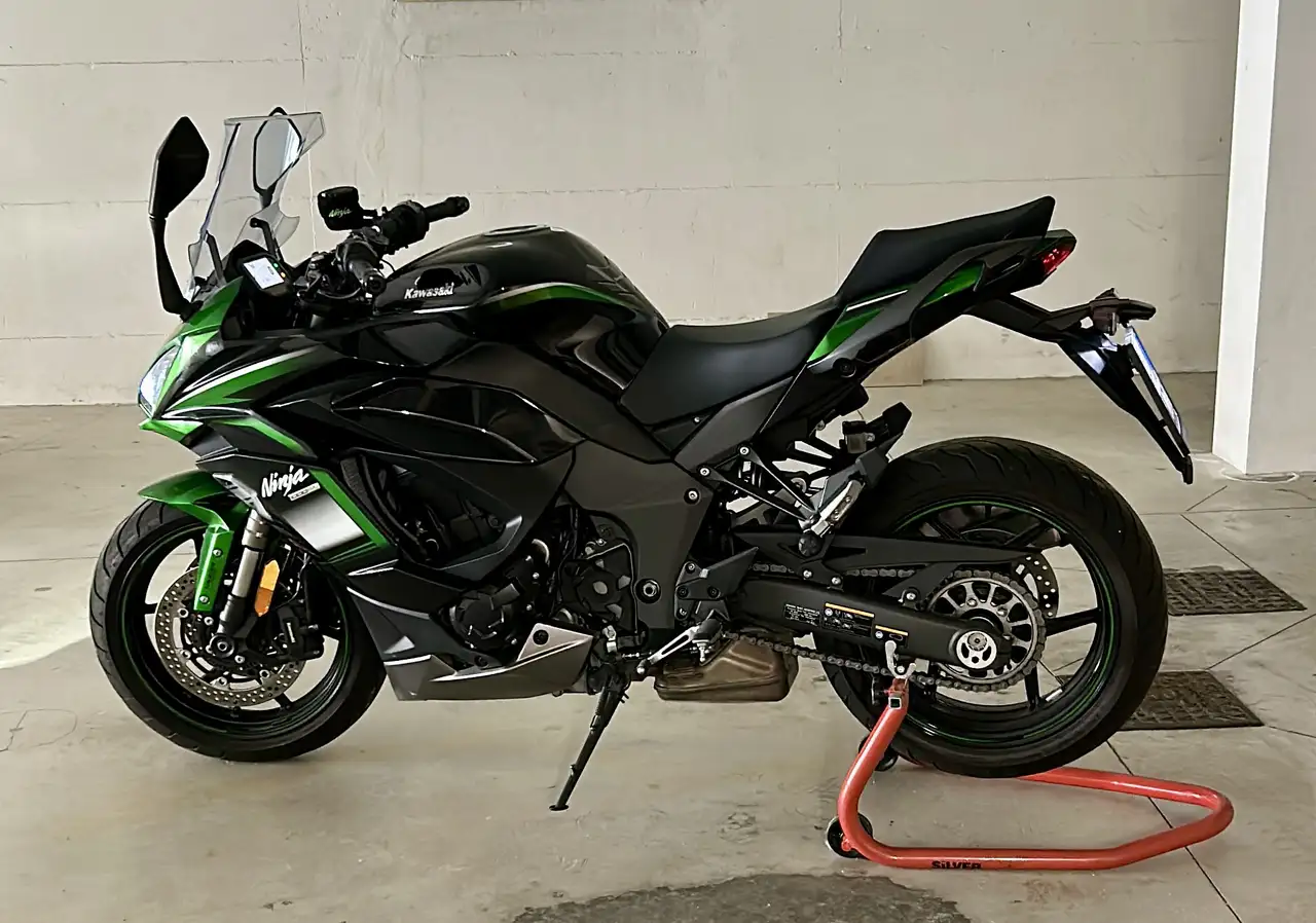 Kawasaki Ninja 1000SX