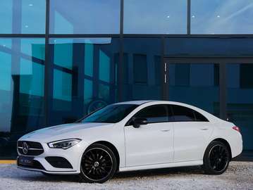 e Aut. AMG-LINE *Night - Paket*