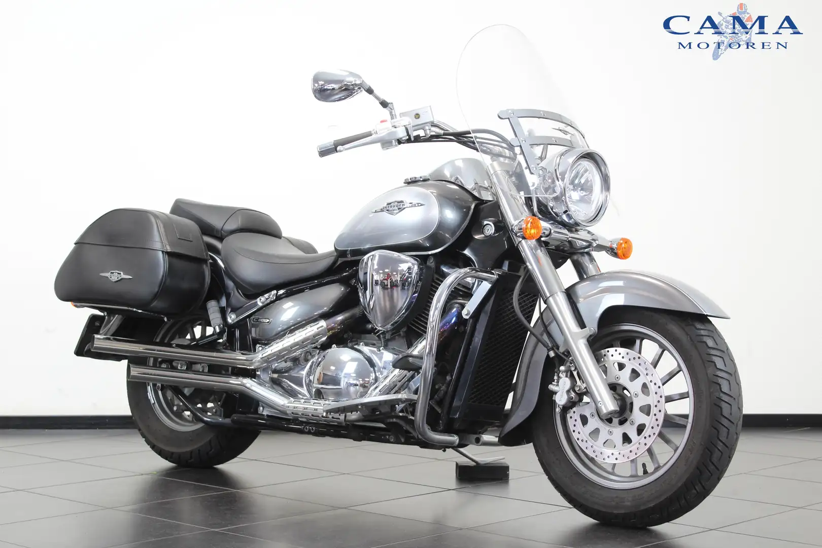 Suzuki VL 800 C Intruder Stříbrná - 1