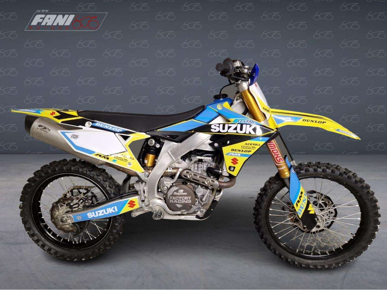 Suzuki RMZ 450 -