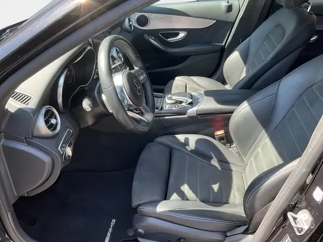 Mercedes-Benz C-Class view 8
