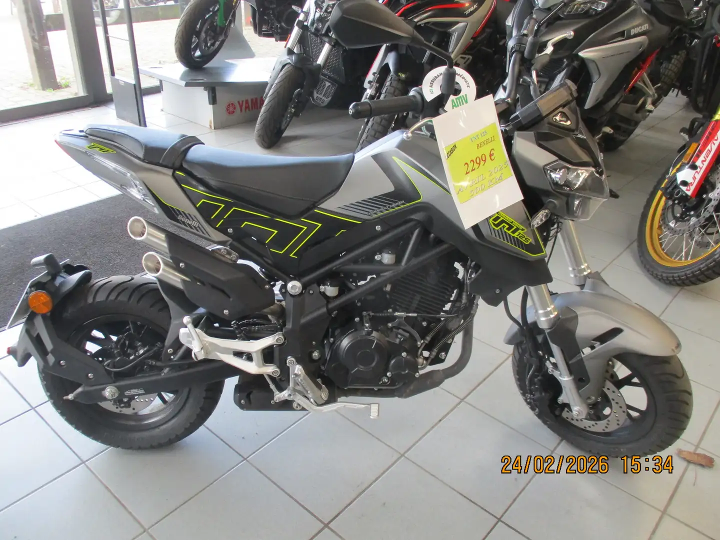 Benelli TNT 125 Gris - 1