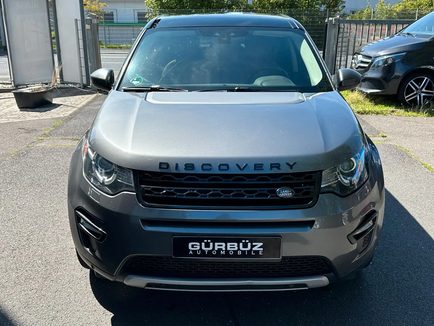 Land Rover Discovery Sport HSE LUXURY 7-SITZER~NAVI~PANO Gris - 2