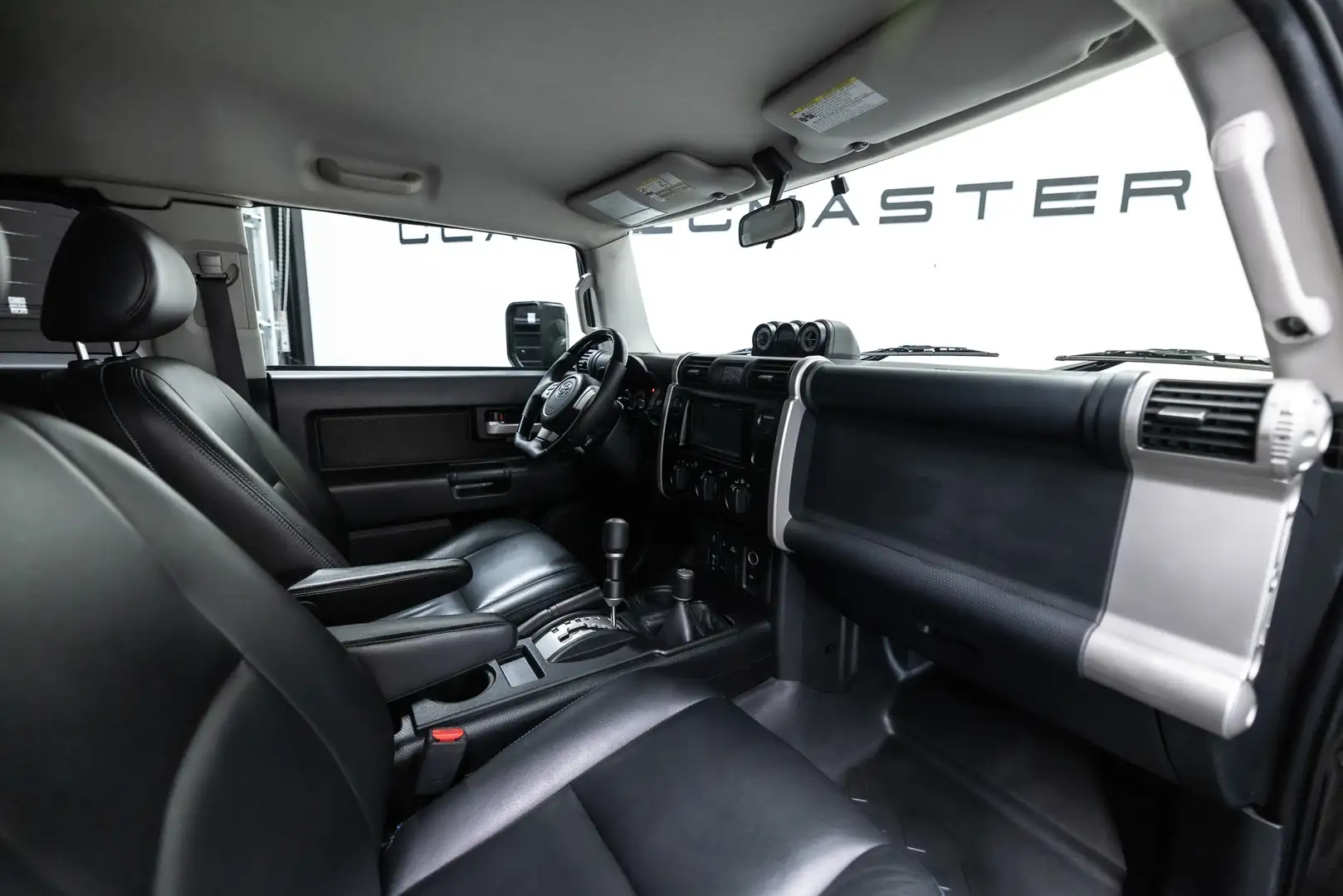 Toyota FJ Cruiser V6 VVT-i Btw auto, Fiscale waarde € 8.000,- (€ 41. Negro - 2