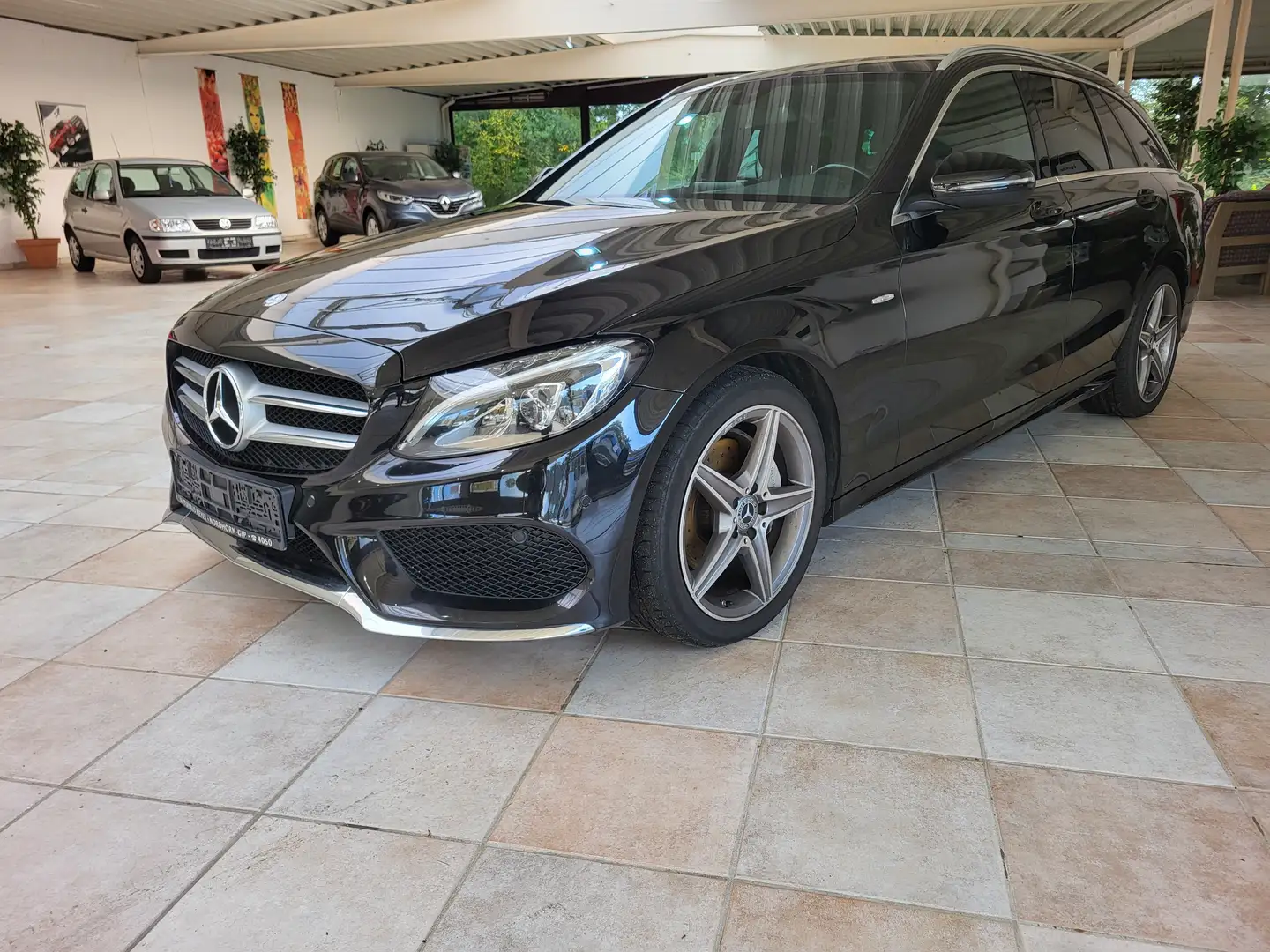 Mercedes-Benz C 200 (BlueTEC) d T AMG Line Schwarz - 1
