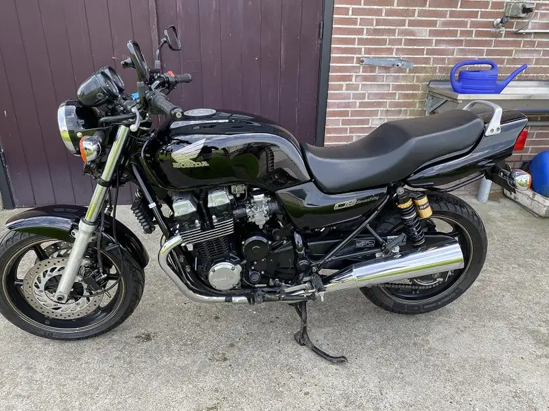 Honda CB 750 - foto 8