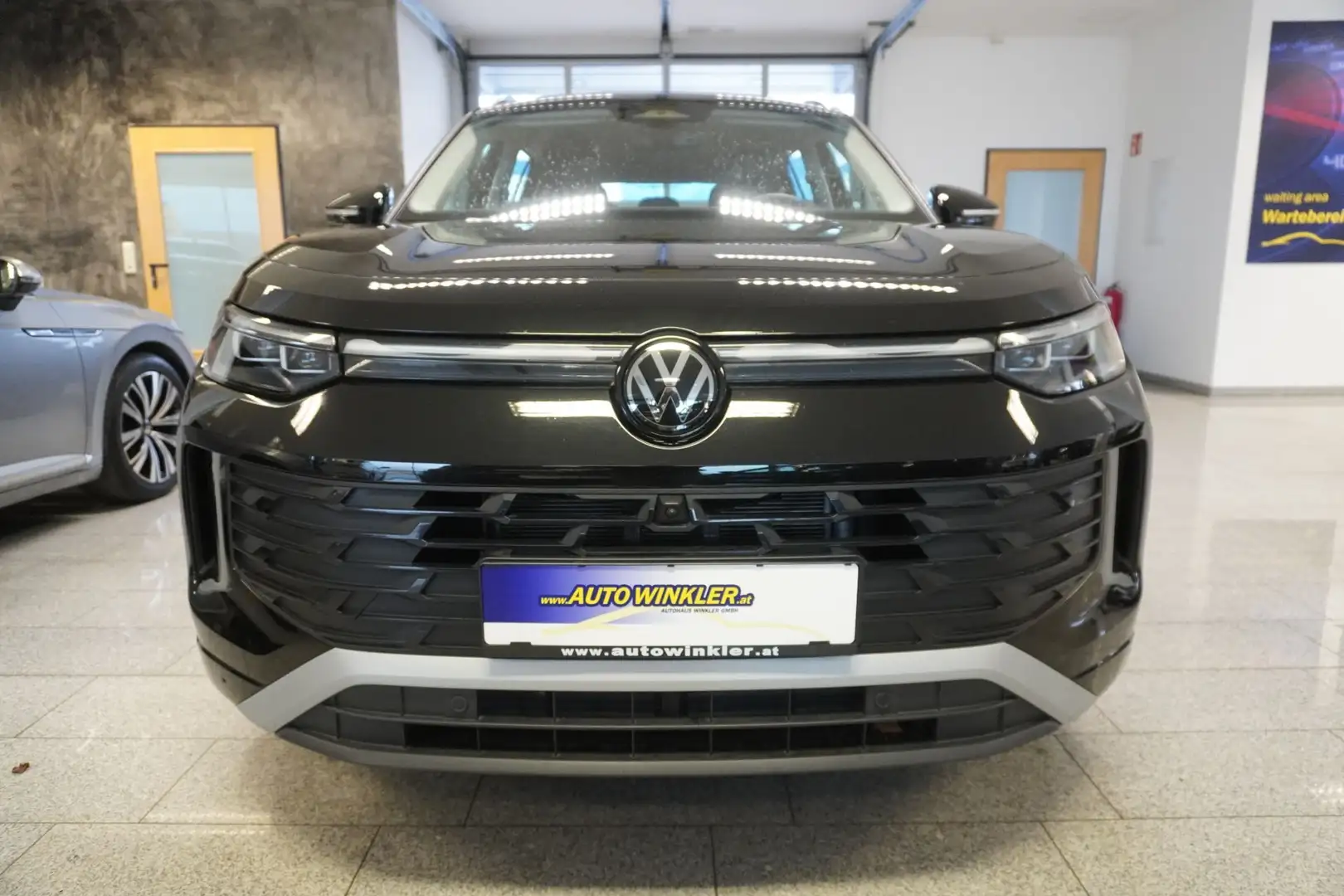 Volkswagen Tayron 1.5 eTSI Life LED/ACC/PDC Schwarz - 2