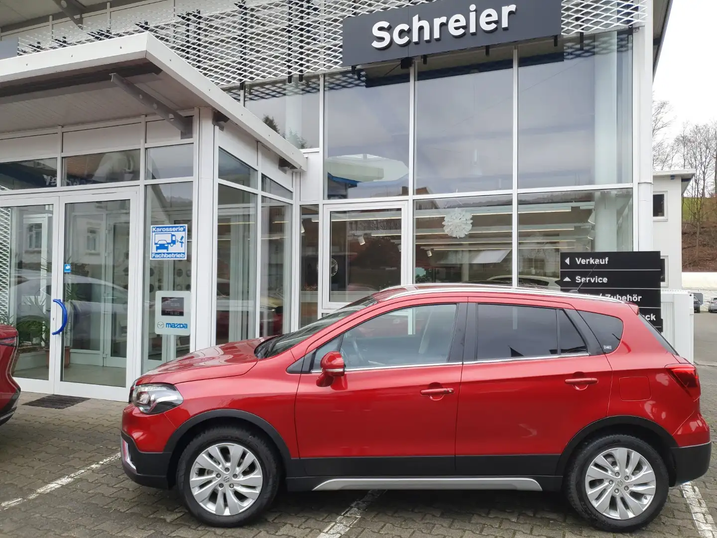 Suzuki S-Cross Comfort ALLGRIP Automatik Allrad 1.Hand Rojo - 1