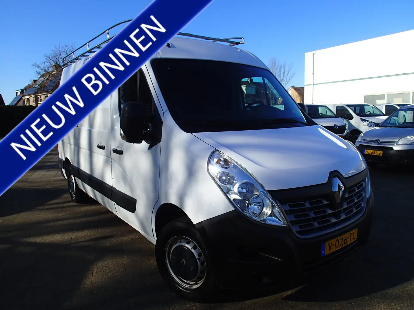 Renault Master T35 2.3 dCi L2H2 VOORZIEN VAN AIRCO+CRUISECONTROL Weiß - 1