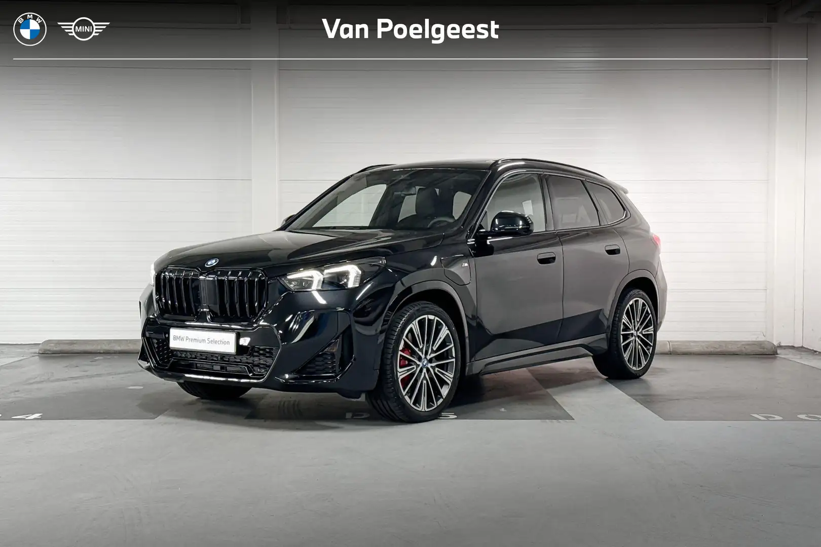 BMW X1 xDrive25e | M-Sport Pro | Travel pack | Premium pa Zwart - 1