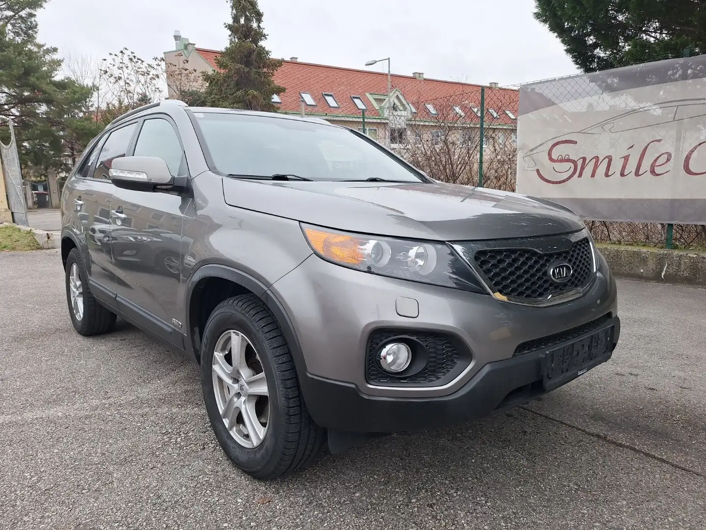 Kia Sorento Sorento 2,2 CRDi Active Pro DPF 4WD Aut*Reserviert Grau - 1