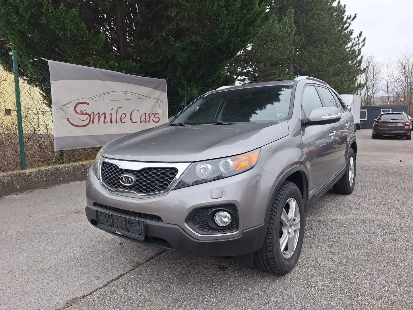 Kia Sorento Sorento 2,2 CRDi Active Pro DPF 4WD Aut.**AKTION** Grau - 2