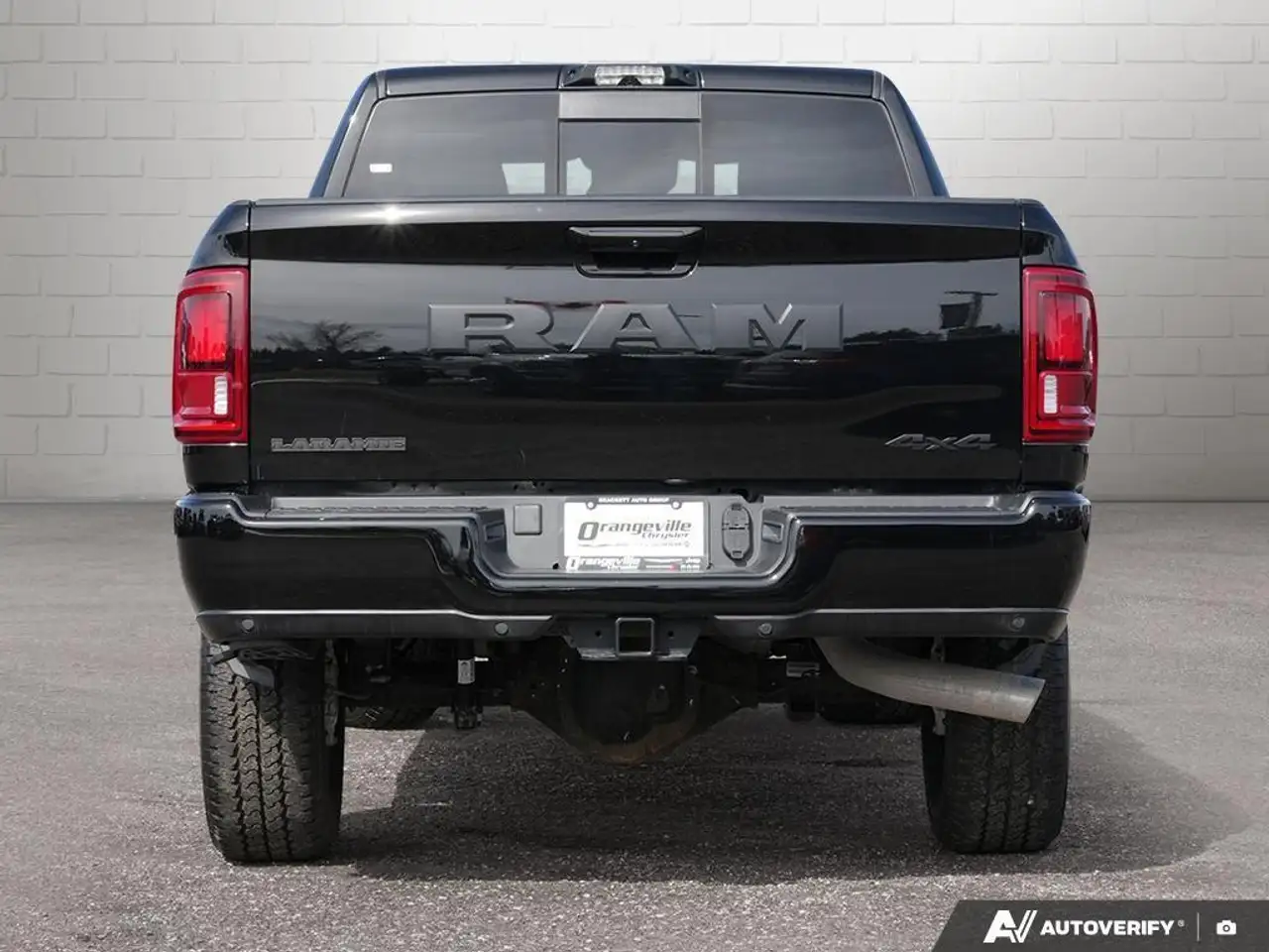 RAM 3500 снимка RAM 3500