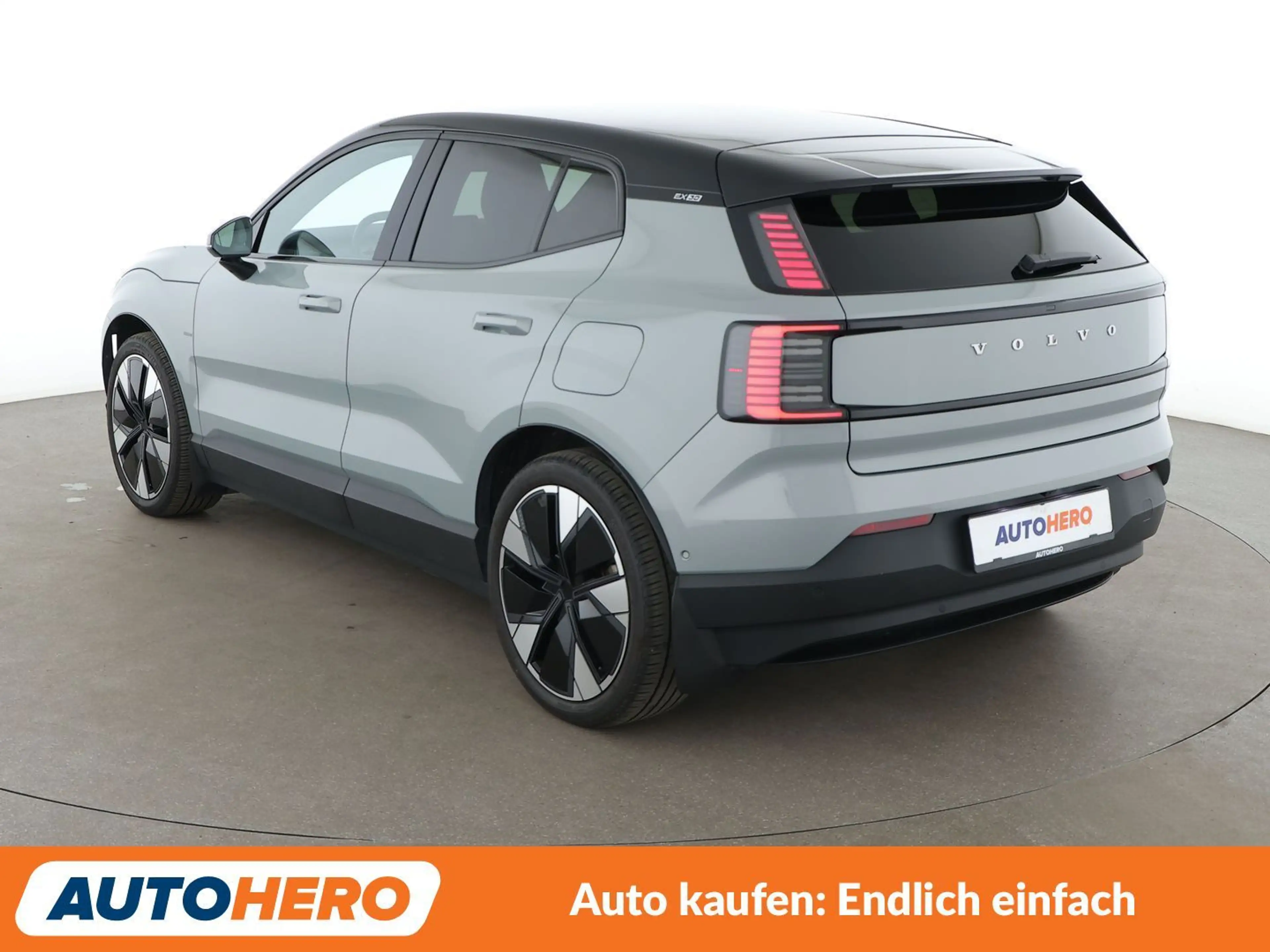 Volvo EX30 Single Motor Extended Range Ultra 2WD*360CAM*ACC* — photo 4