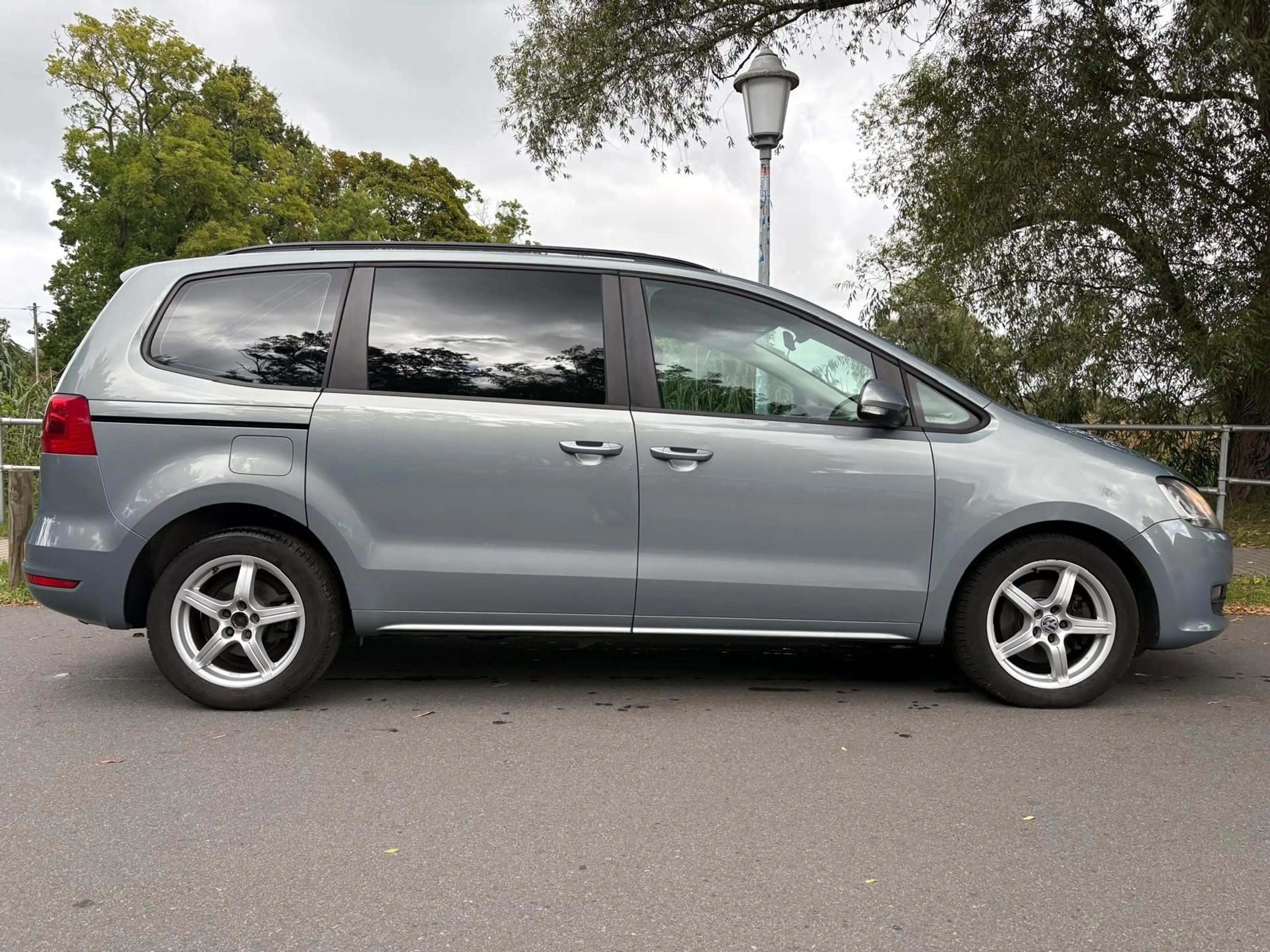 Volkswagen Sharan Trendline Generalüberholte Motor — photo 7