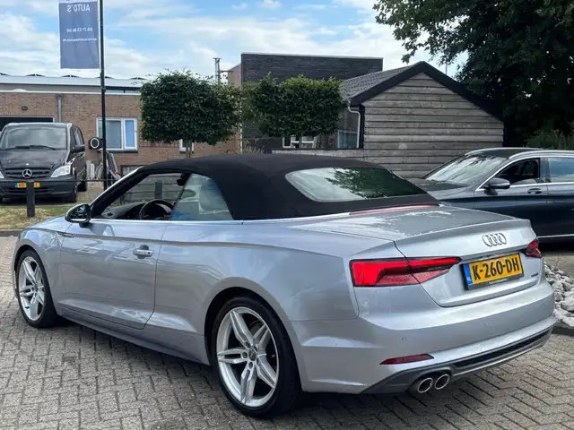 Audi A5 view 10