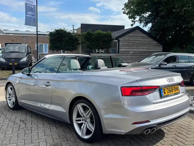 Audi A5 view 12