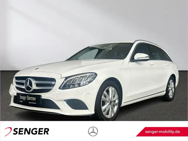 Mercedes-Benz C 180 T Avantgarde Totwinkel Kamera Ambiente AHK