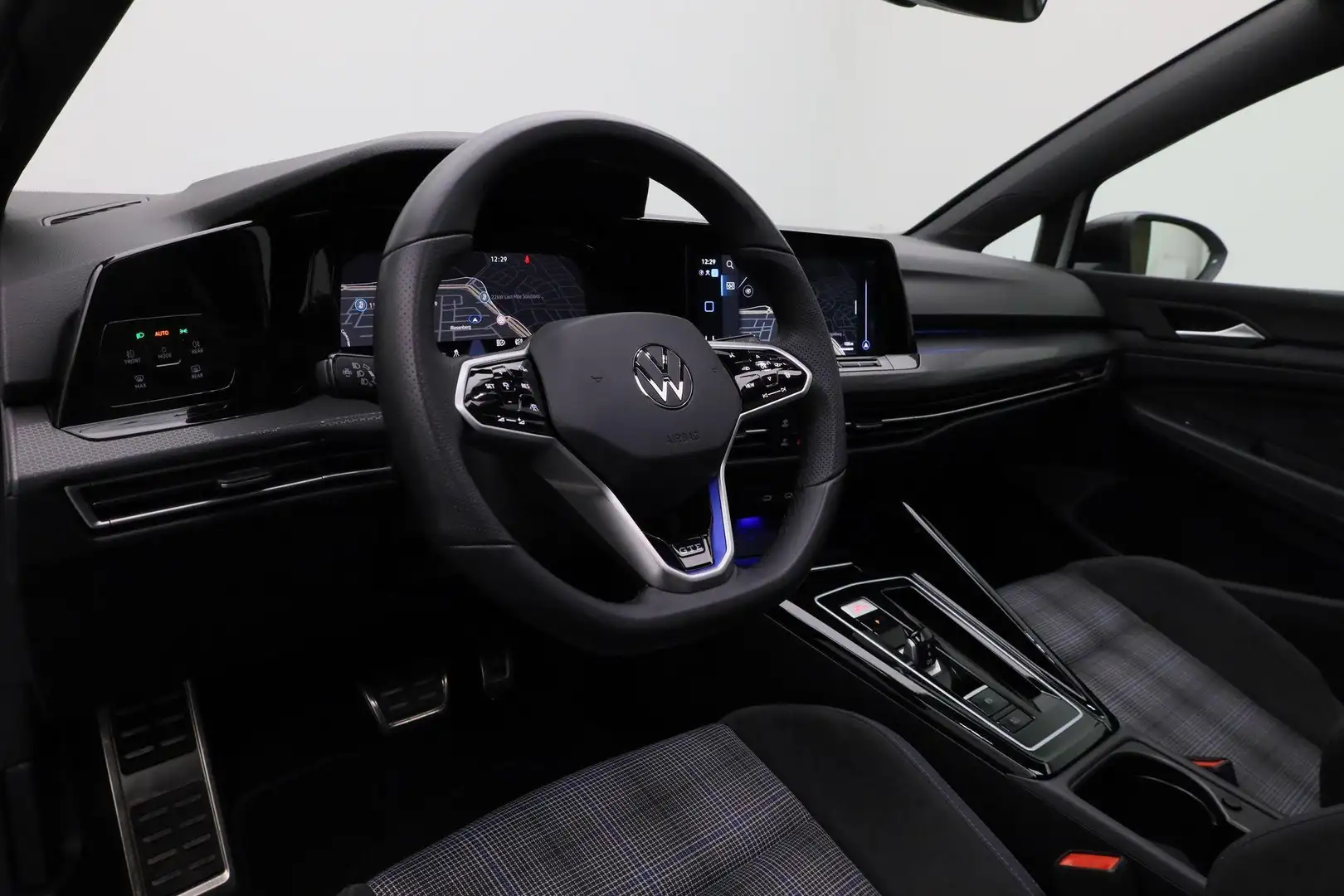 Volkswagen Golf 1.4 245 pk DSG eHybrid GTE | Panoramadak | IQ Ligh Wit - 2