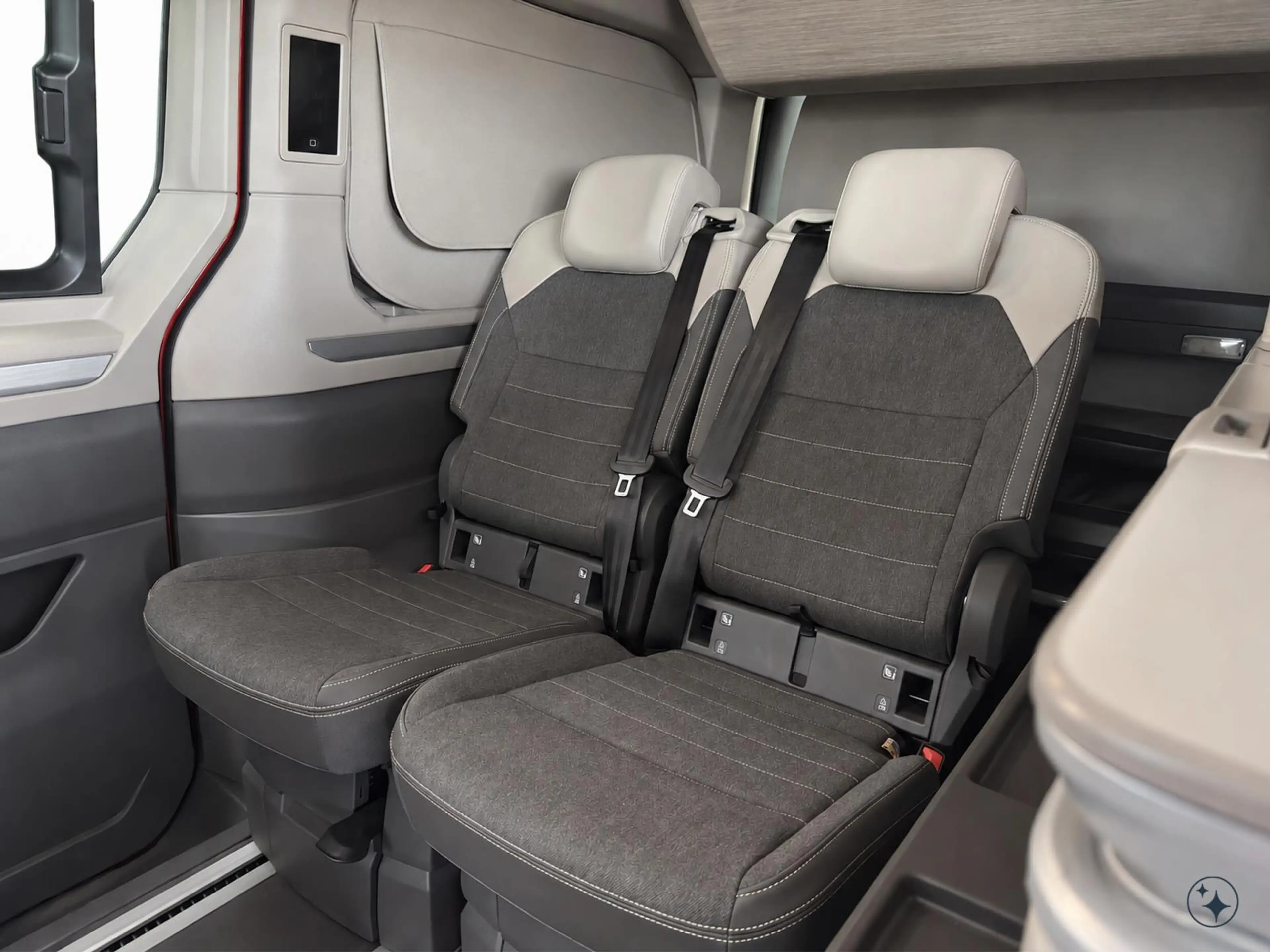 Volkswagen T7 California Ocean — photo 9